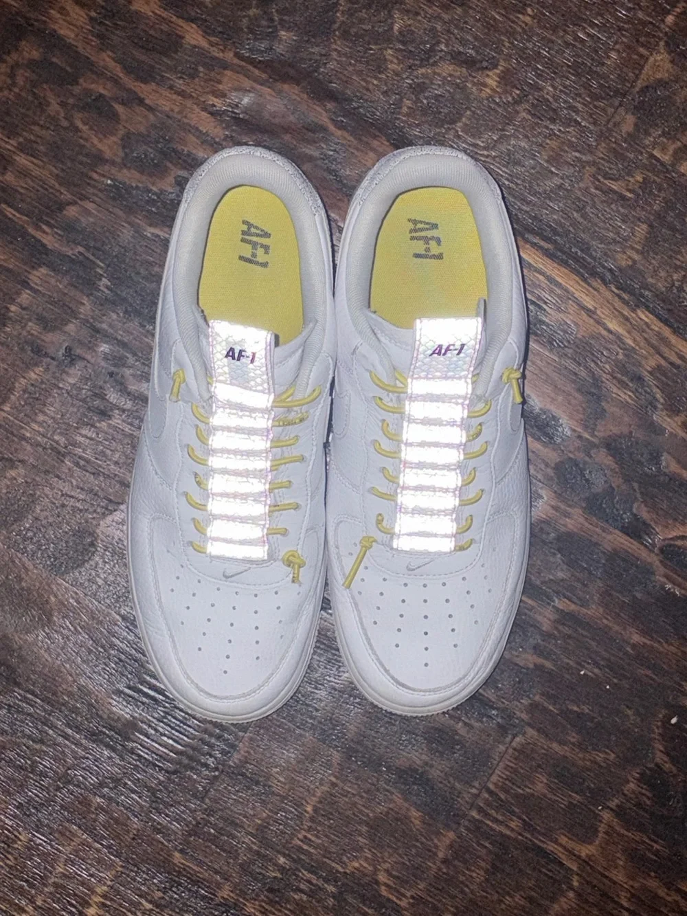 Nike Women’s Air Force 1 '07 Lux in White Reflective